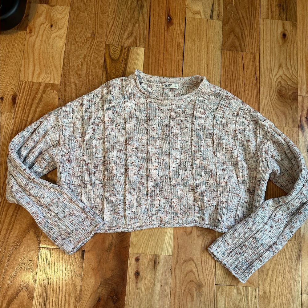 Women’s cropped sweater